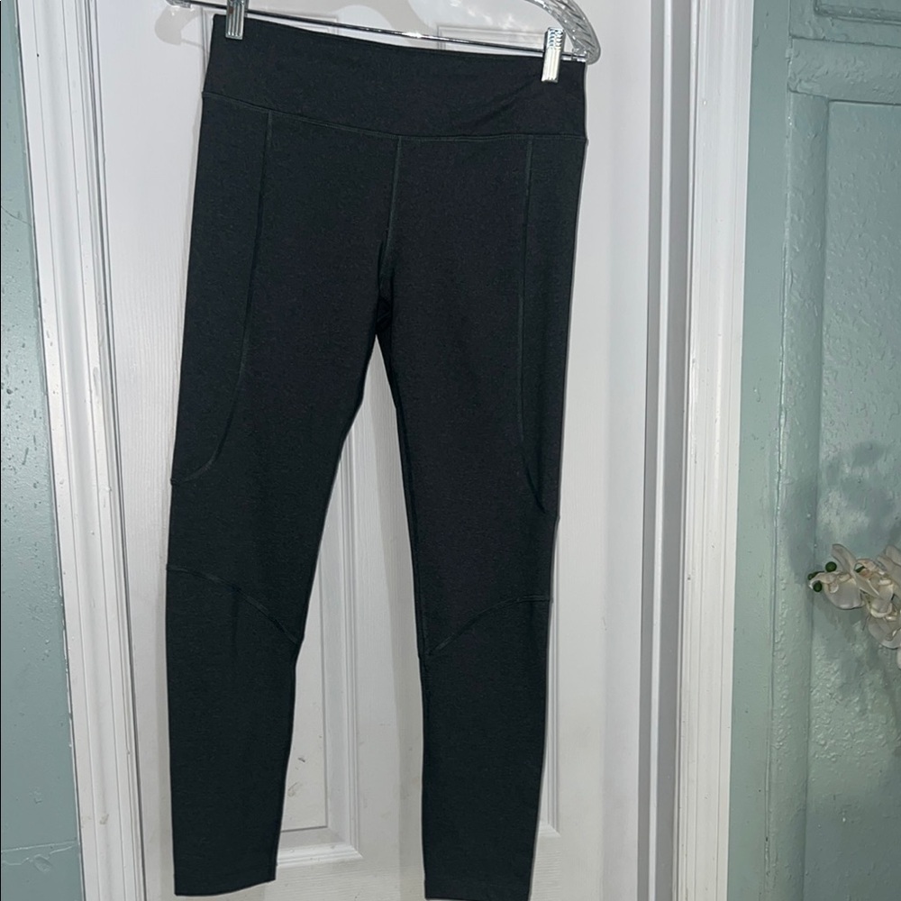 Lou & Grey Women's Flare Jeans - Black